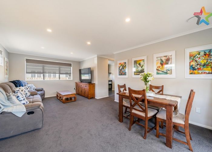  at 2/6 Galway Street, Waterloo, Lower Hutt