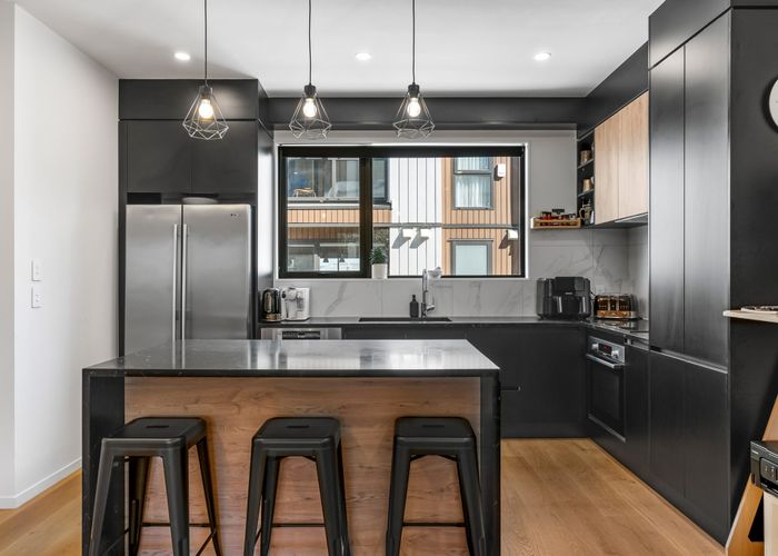  at 7/16 Williamson Avenue, Belmont, North Shore City, Auckland