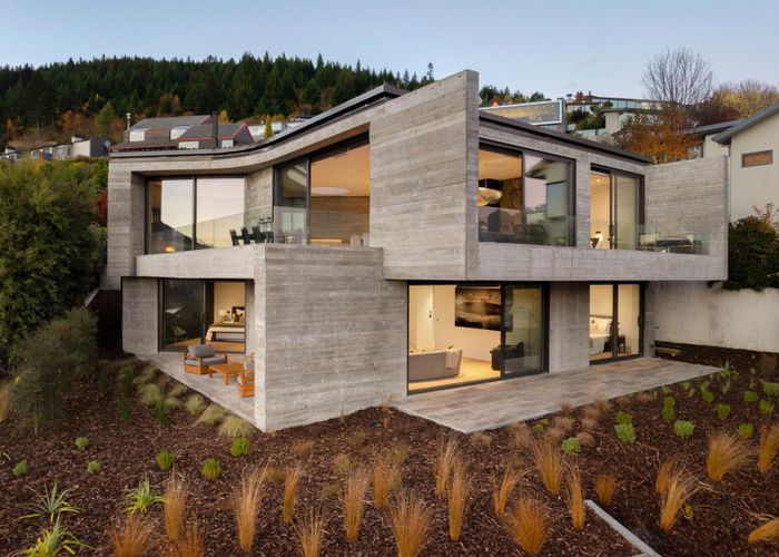  at 5 Edinburgh Drive, Queenstown, Queenstown