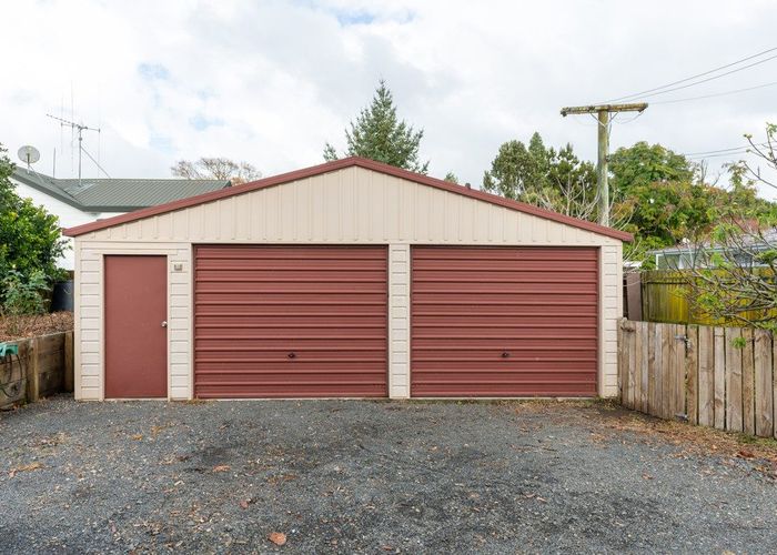  at 4B Park Terrace, Hamilton Central, Hamilton