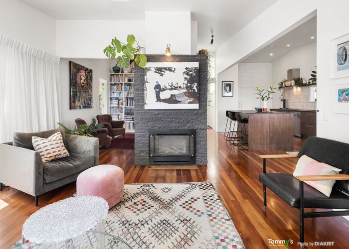 at 42 Lohia Street, Khandallah, Wellington, Wellington