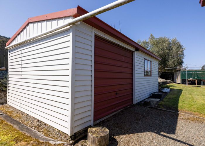  at 17 Rata Avenue, Tapawera