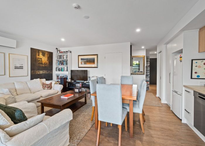  at 3/1 Hewitts Road, Merivale, Christchurch City, Canterbury