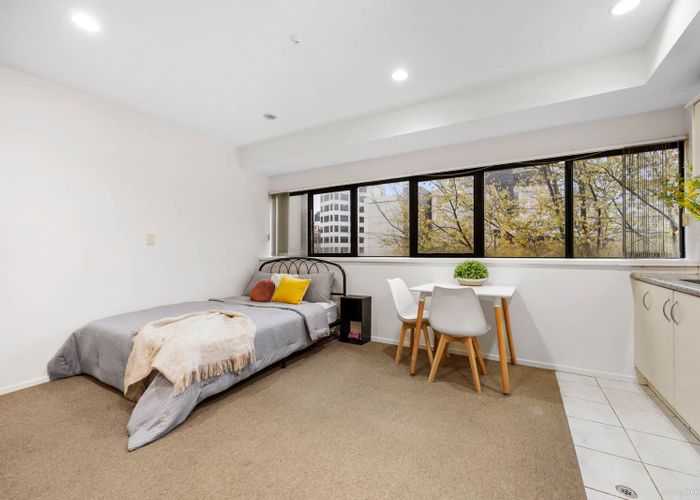  at 3J/16 Liverpool Street, Auckland Central, Auckland