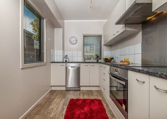  at 1/56 Ferndale Road, Mount Wellington, Auckland