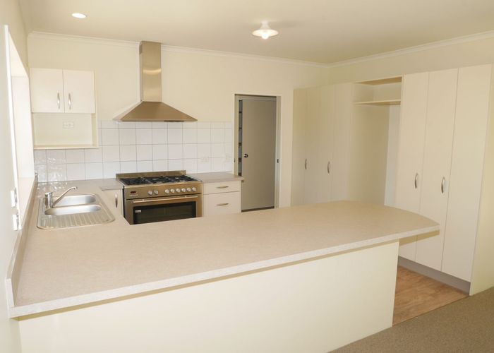  at 120 Maui Pomare Rd, Paraparaumu, Kapiti Coast, Wellington