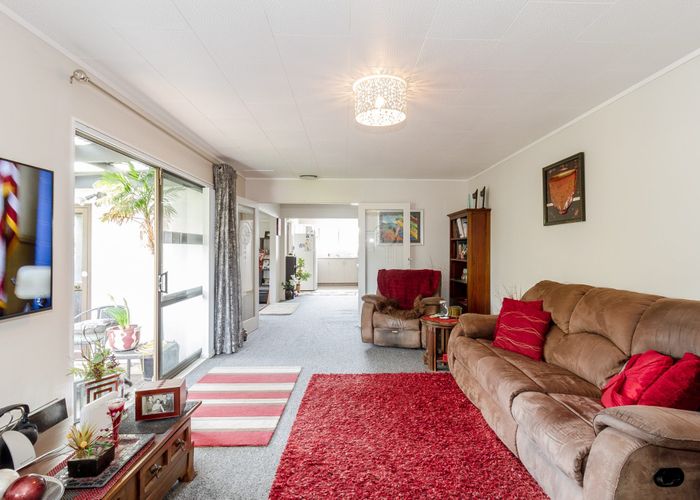  at 40 Glamorgan Avenue, Tamatea, Napier