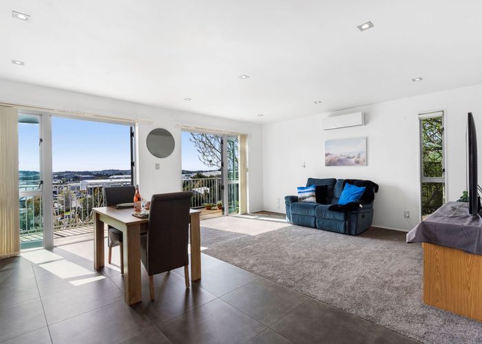  at 1/20 Schnapper Rock Road, Schnapper Rock, Auckland