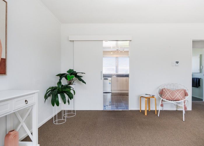  at Flat 3/360 College Street, West End, Palmerston North, Manawatu / Whanganui