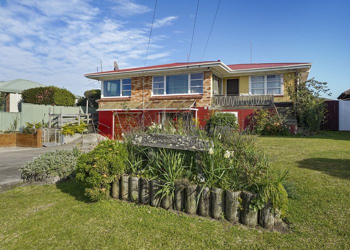  at 24 Springfield Crescent, Enderley, Hamilton, Waikato