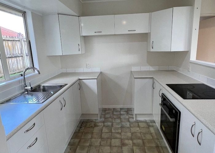  at 26 Robin Brooke Drive, Flat Bush, Manukau City, Auckland