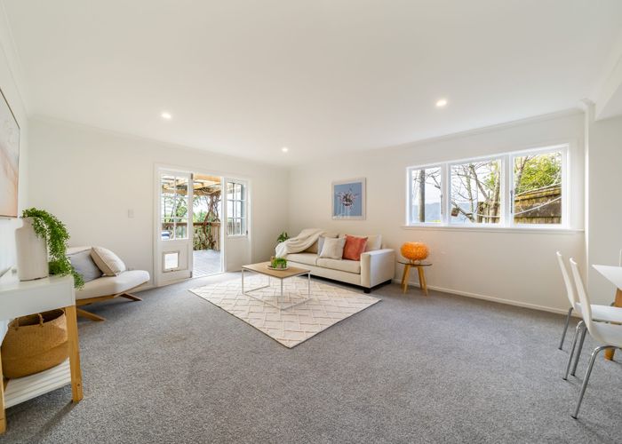  at 22 Miromiro Road, Normandale, Lower Hutt