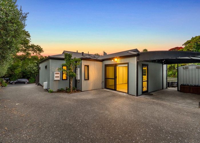  at 293A Beach Road, Campbells Bay, North Shore City, Auckland