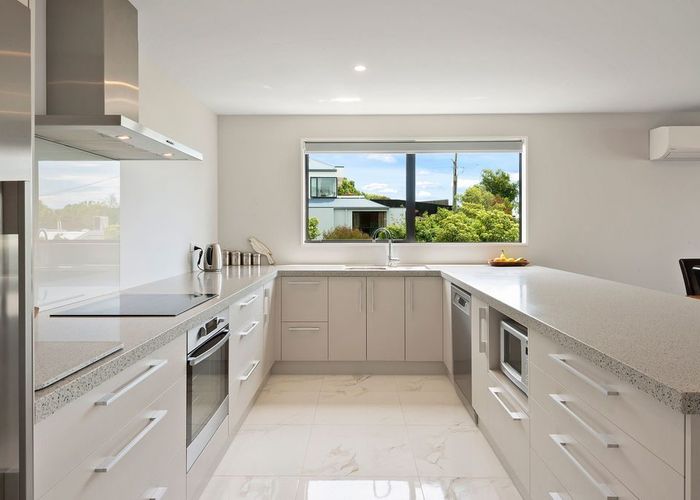  at 6A The Rise, Mount Pleasant, Christchurch City, Canterbury