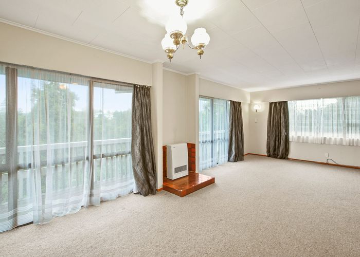  at 11 Tasman Street, Vogeltown, New Plymouth, Taranaki