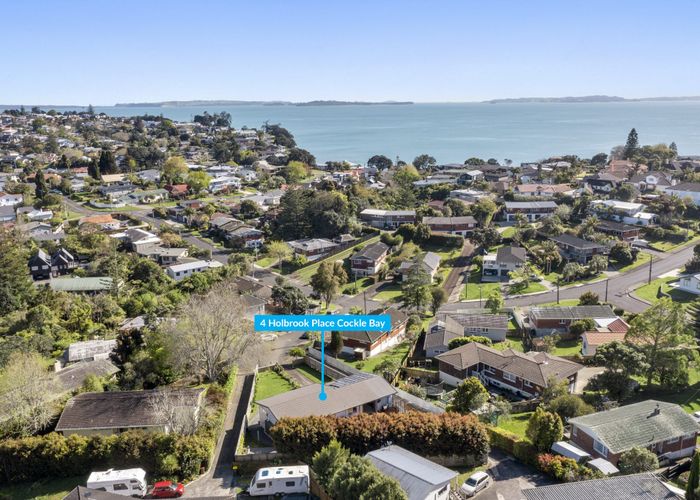  at 4 Holbrook Place, Cockle Bay, Auckland