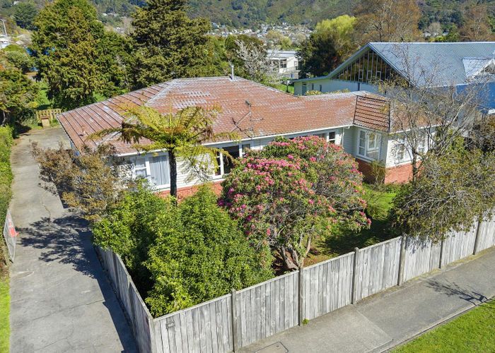  at 194 Naenae Road, Naenae, Lower Hutt, Wellington