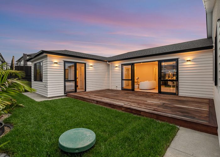  at 405 Te Taruna Drive, Milldale, Rodney, Auckland