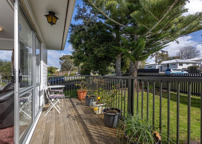  at 45 Roberts Road, Te Atatu South, Auckland