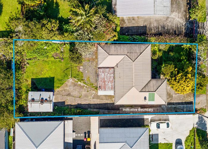  at 3 Cobham Crescent, Kelston, Auckland