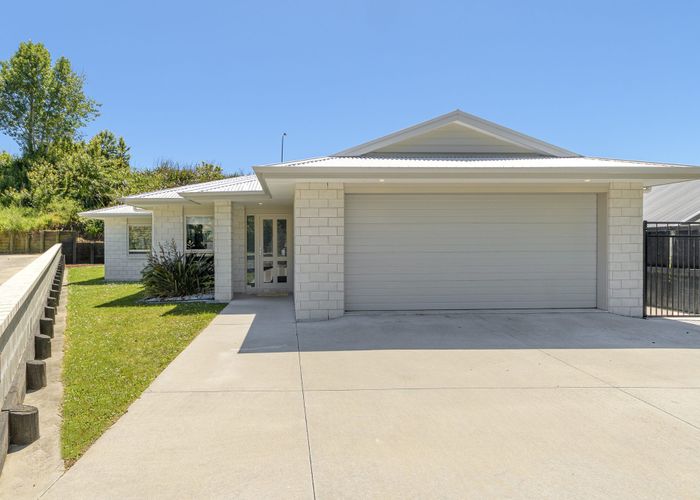  at 2 Peter Burke Way, Pyes Pa, Tauranga, Bay Of Plenty