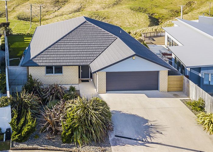  at 54 Mo Street, Camborne, Porirua