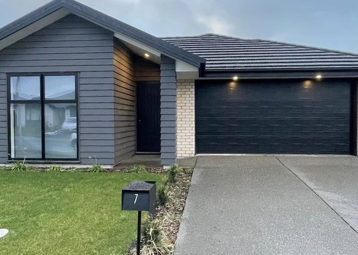  at 7 Bill Hammond Drive, Belfast, Christchurch