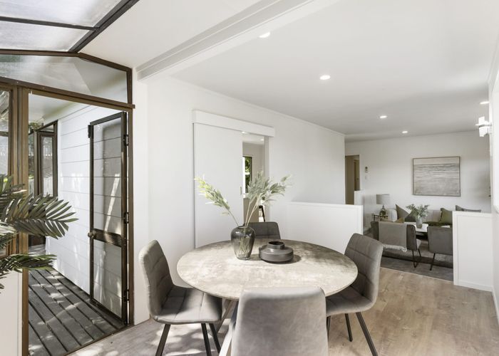  at 20 Houston Place, Bayview, Auckland