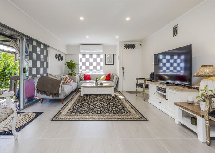  at 3/49 Seabrook Avenue, New Lynn, Auckland