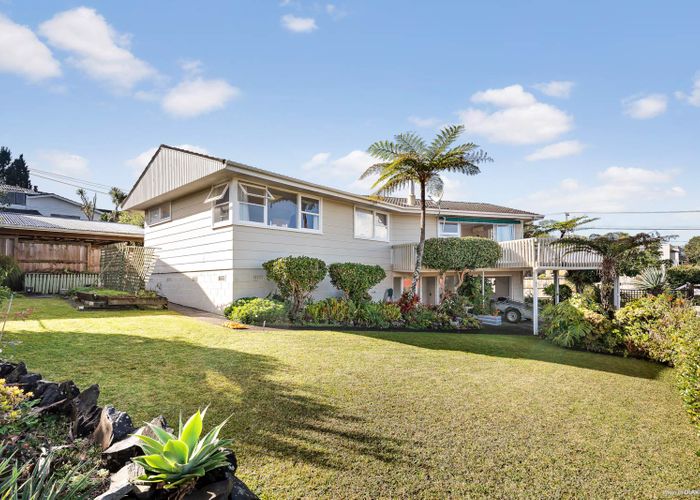  at 53 Stanley Avenue, Milford, Auckland