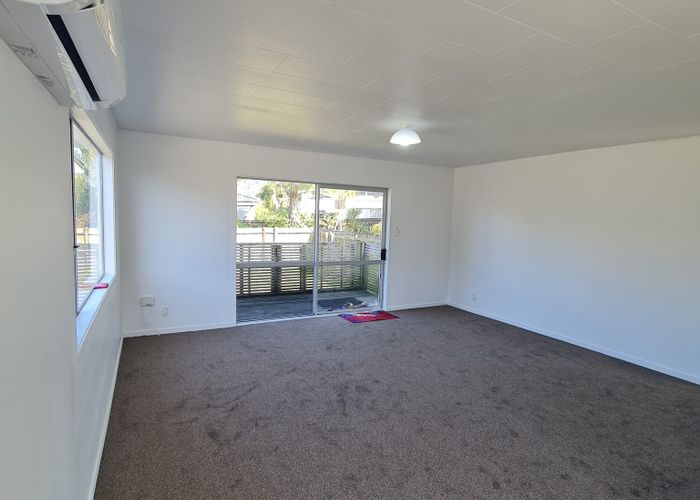  at 2/54 Ambler avenue, Glen Eden, Waitakere City, Auckland