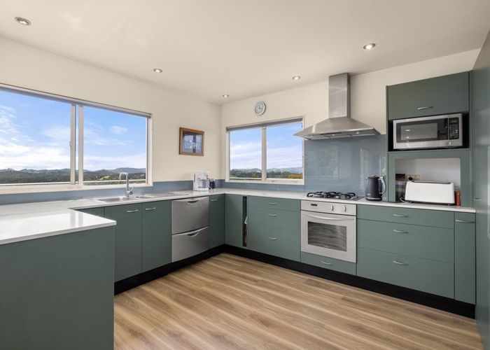 Free property data for 8 Broadview Road, Opua homes.co.nz