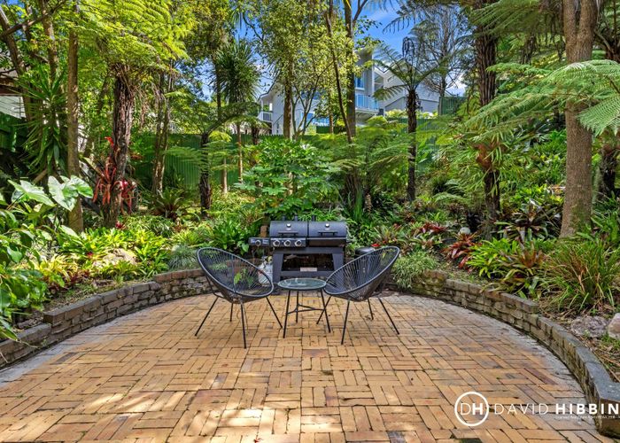  at 9B Raymond Terrace, Northcote, North Shore City, Auckland