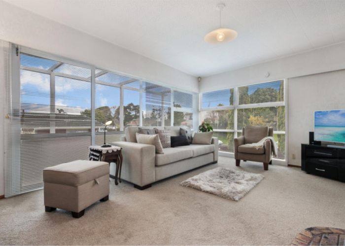  at 64 Stonex Road, Papatoetoe, Auckland