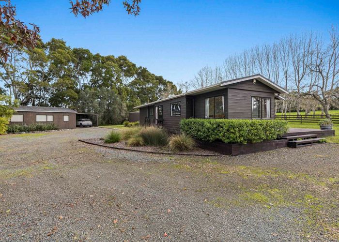  at 10 Lascelles Drive, Albany