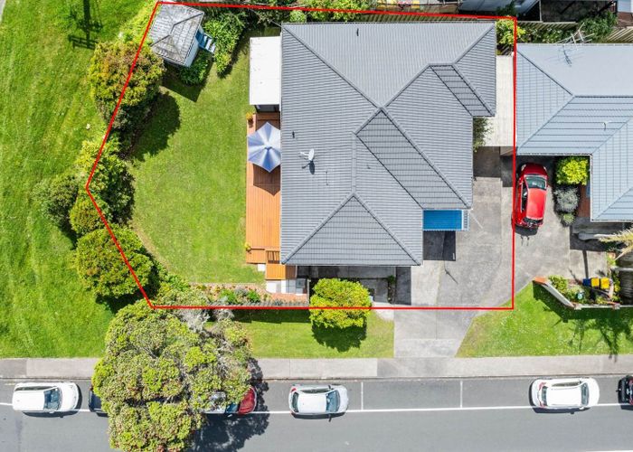  at 2 Sycamore Drive, Sunnynook, Auckland