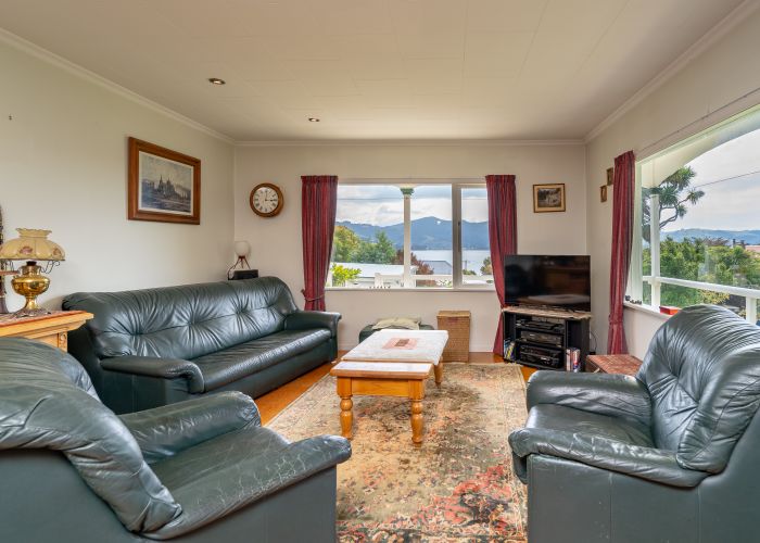  at 1 Waikana Street, Broad Bay, Dunedin