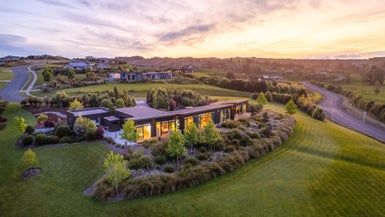  at 9 Eban Road, Redwood Valley