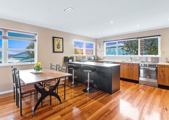  at 1/0 Eskdale Road, Birkenhead, Auckland