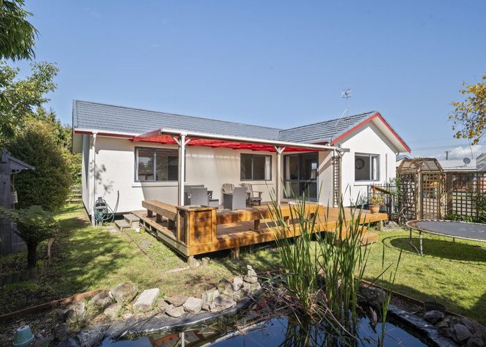  at 6A Holden Avenue, Holdens Bay, Rotorua