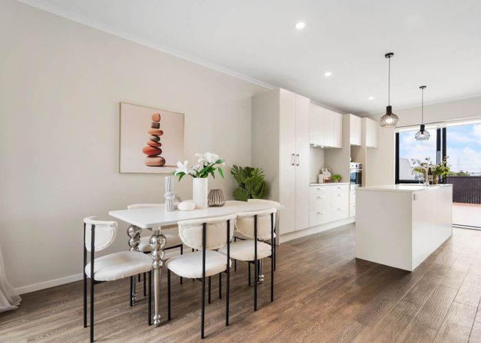  at 33 Komanawa Lane, Mount Wellington, Auckland City, Auckland