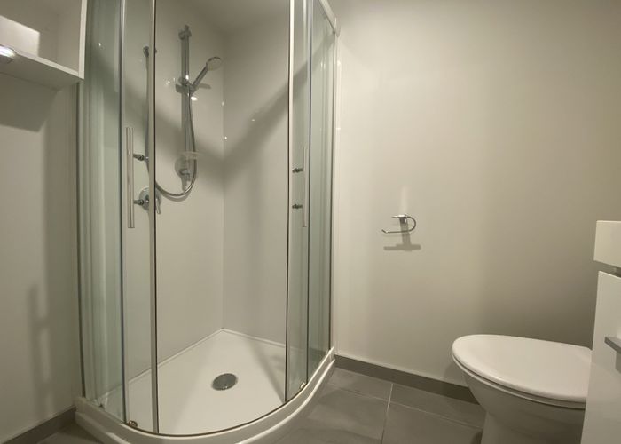  at 2b/70 Waltham Road, Waltham, Christchurch City, Canterbury
