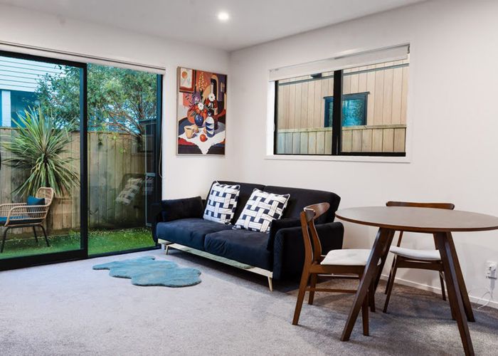  at 3/97 Whites Line East, Waiwhetu, Lower Hutt, Wellington