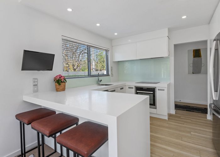  at 82 Totara Street, Fendalton, Christchurch City, Canterbury