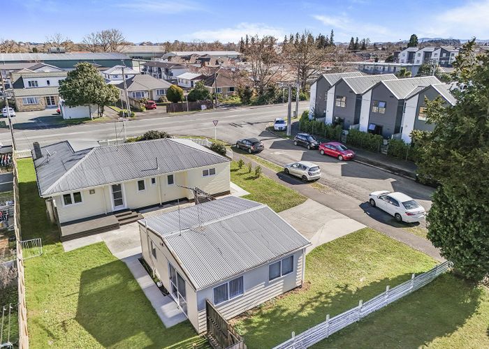  at 16 Cameron Road, Hamilton East, Hamilton, Waikato
