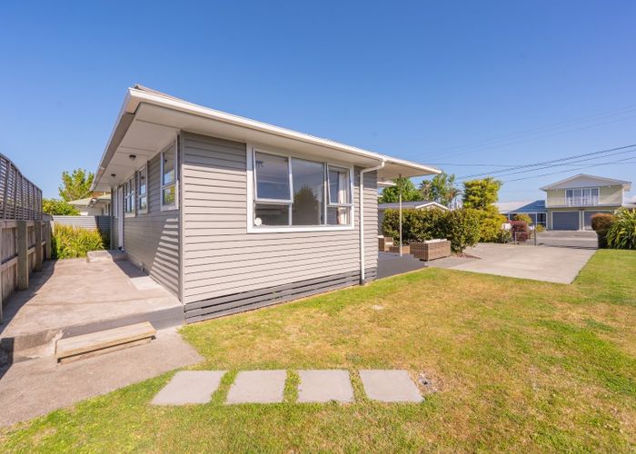  at 14A Warwick Crescent, Taradale, Napier