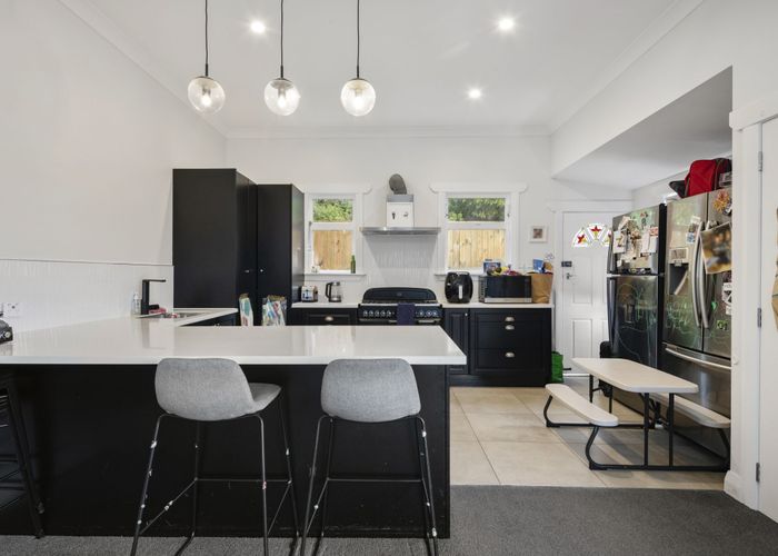  at 34 Volga Street, Island Bay, Wellington
