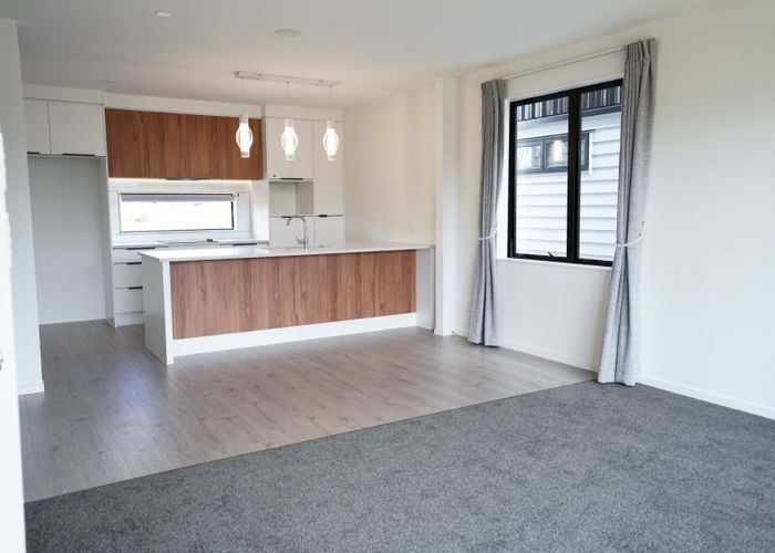  at 6/19 Kingdale Road, Henderson, Auckland