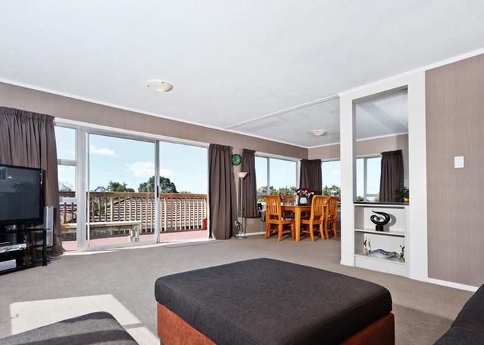  at 1/240 Onewa Rd, Birkenhead, North Shore City, Auckland