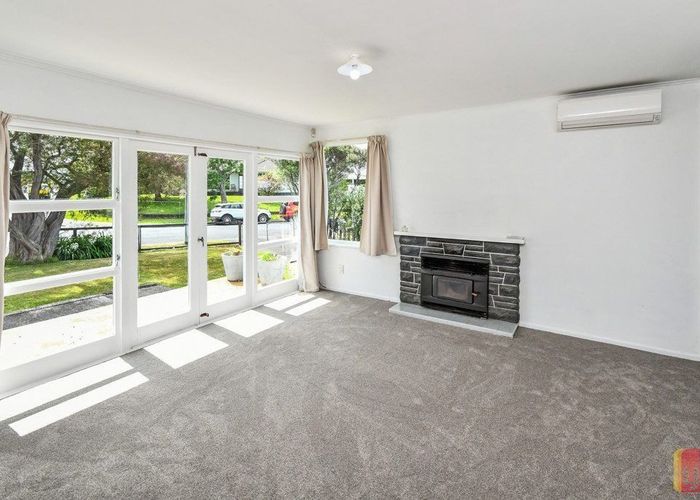  at 11 Royal Arch Place, Rosehill, Papakura